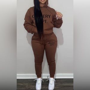 Gallery Sweatsuit